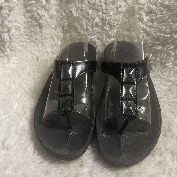 Fitflop black synthetic Black patent Studded wedge Sandals SZ11 - Picture 1 of 9